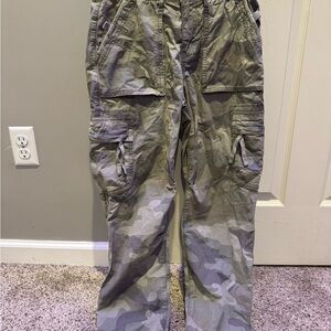 AE Camo Cargo Pants